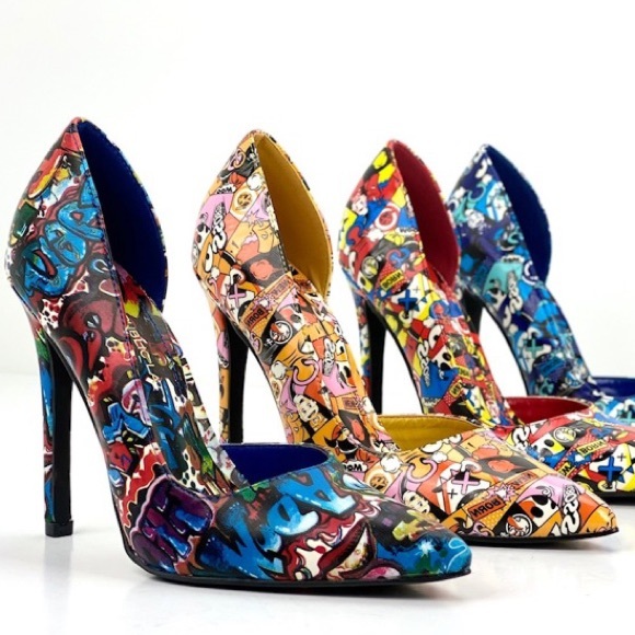 Yellow comic pump - Picture 3 of 10